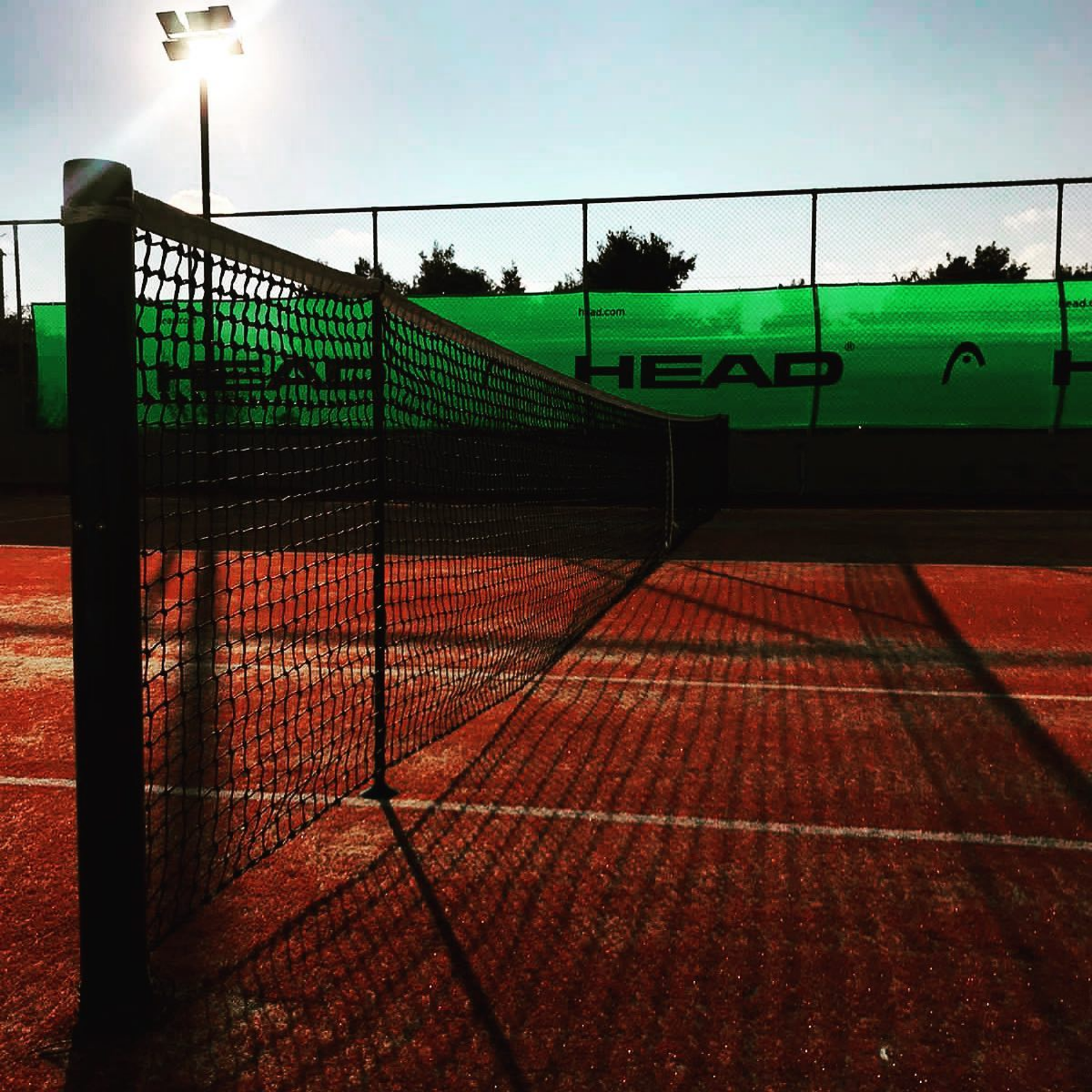 Country Tennis Club - Net close-up